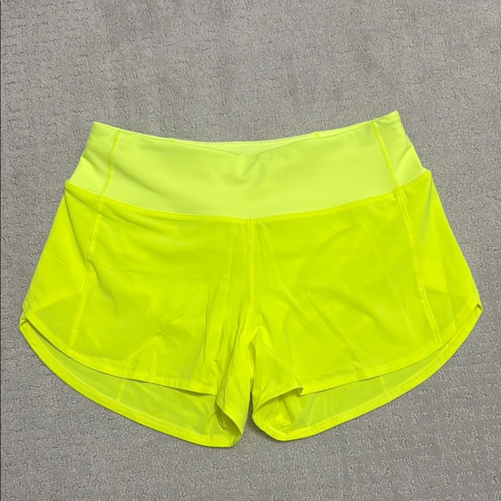 Speed Up Mid-Rise Lined
Short 4"